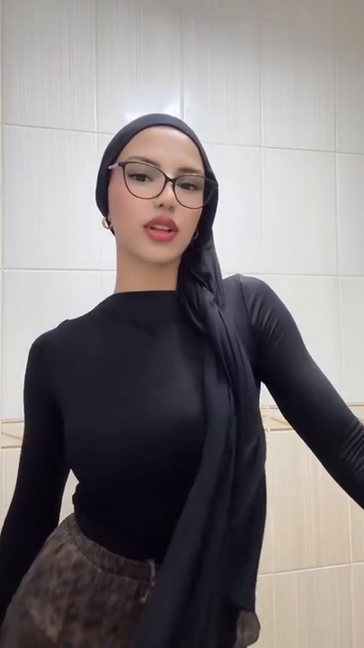 Eda Taştan instagram abonelik videoları part 18 - Video İzle