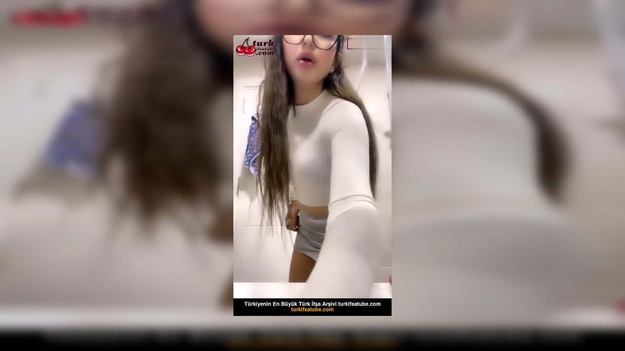 Angel Barbie ifşa Banyoda göt show yaptı - Video İzle