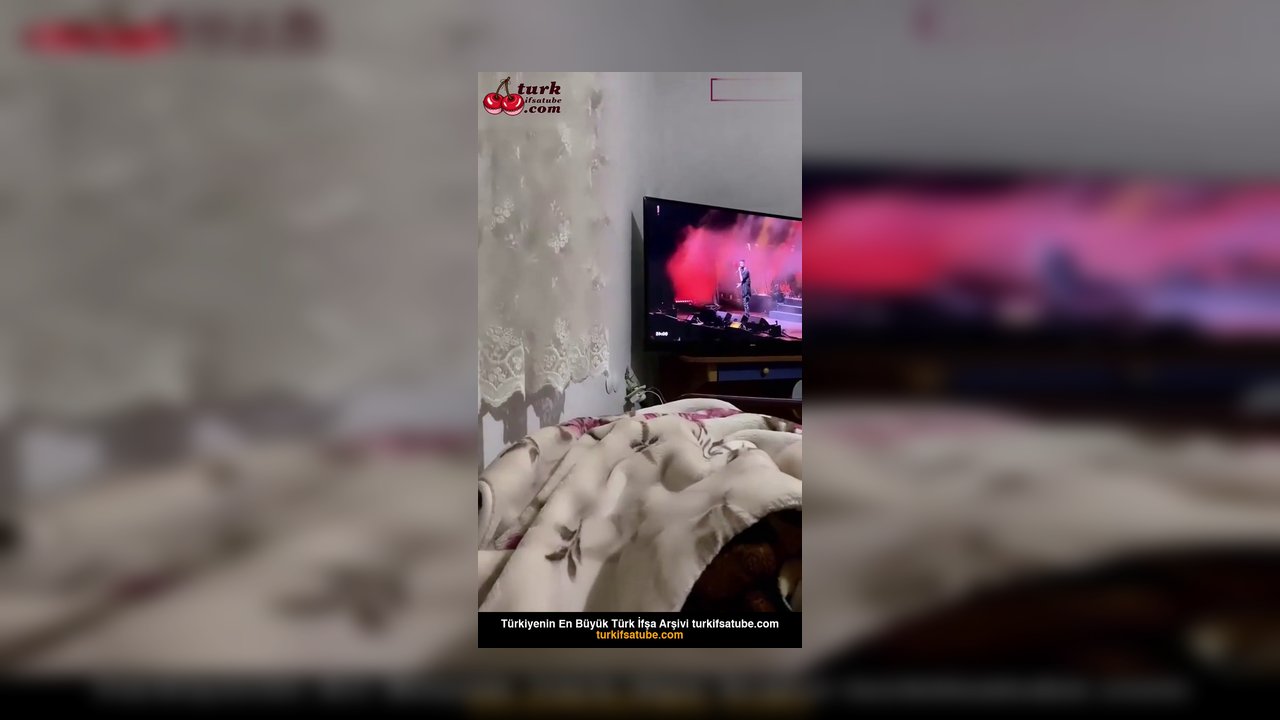 Tango Çıtır ifşa Canlı yayında sevgilisinin yarrağını sıvazladı