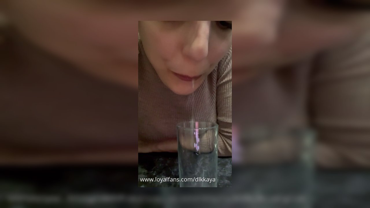 Spitting 3 - Video İzle